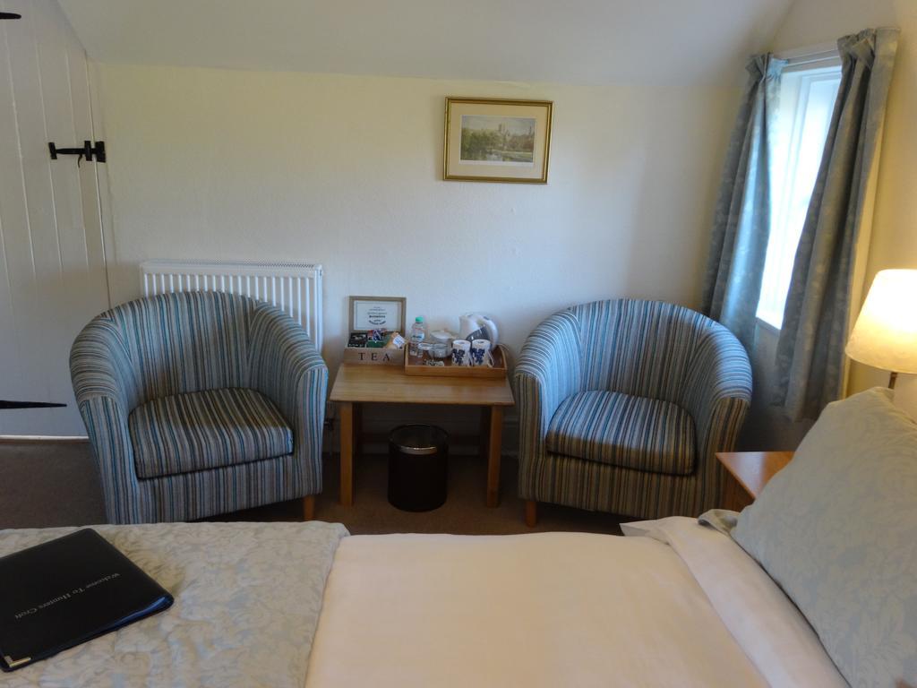 Hunters Croft Bed & Breakfast Sway ภายนอก รูปภาพ